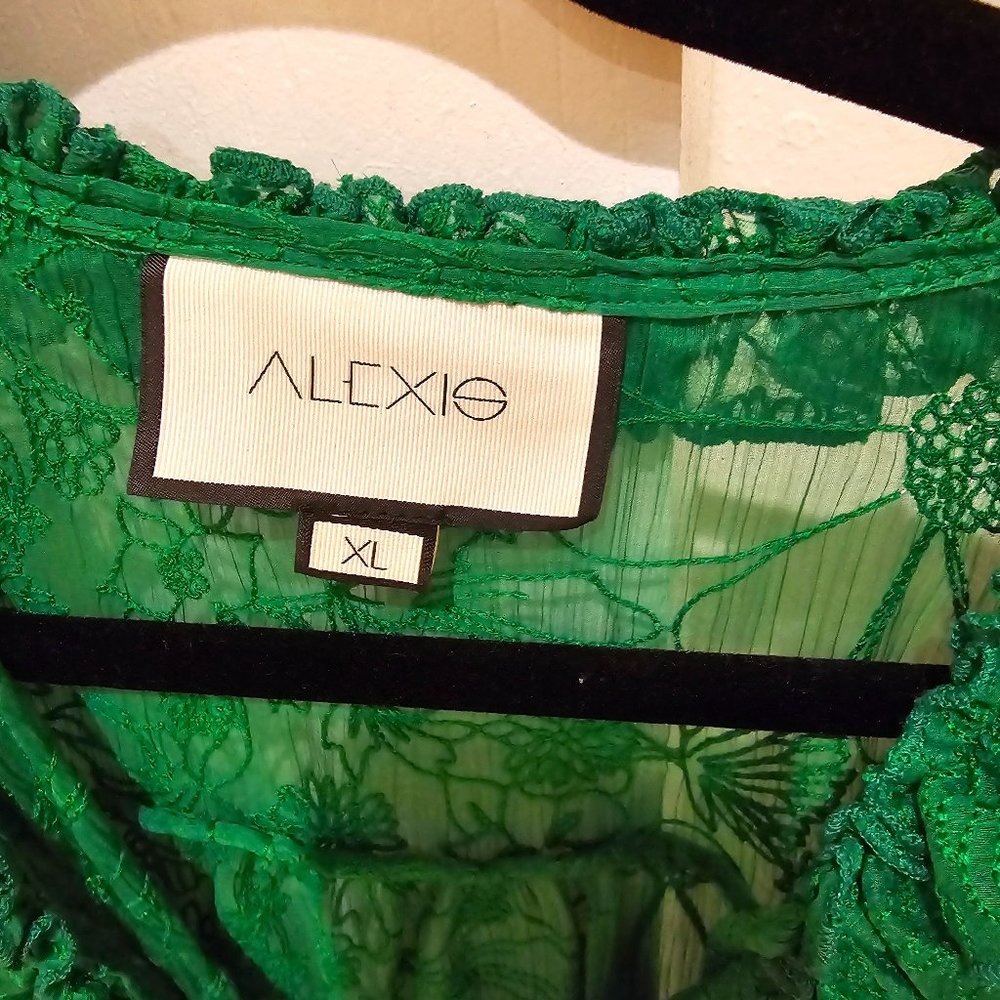 Beautiful emerald Green Blouse